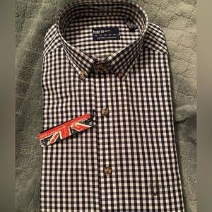 Bar III navy/white button down shirt, brand new in packaging. Size medium, slim.